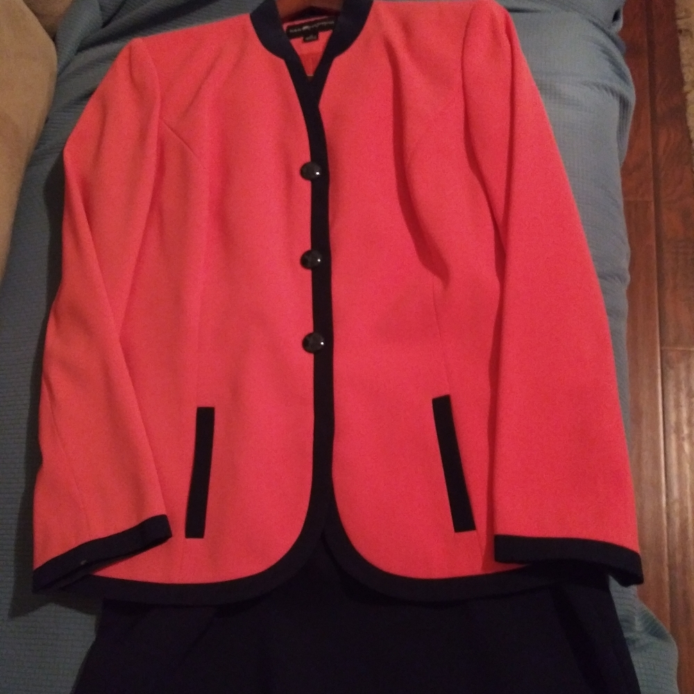 2 piece suit